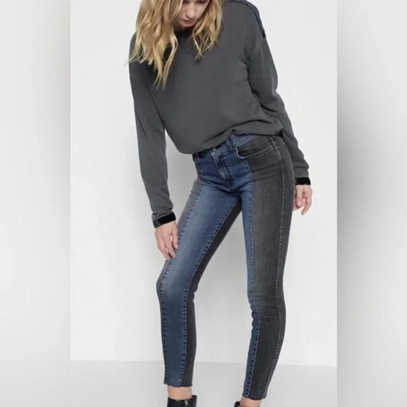 7 For All Mankind Two Tone Mid-Rise Ankle Jeans in Black and Blue Size 24 - Picture 3 of 12